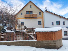 Holiday Home Marika by Interhome, Černý Důl